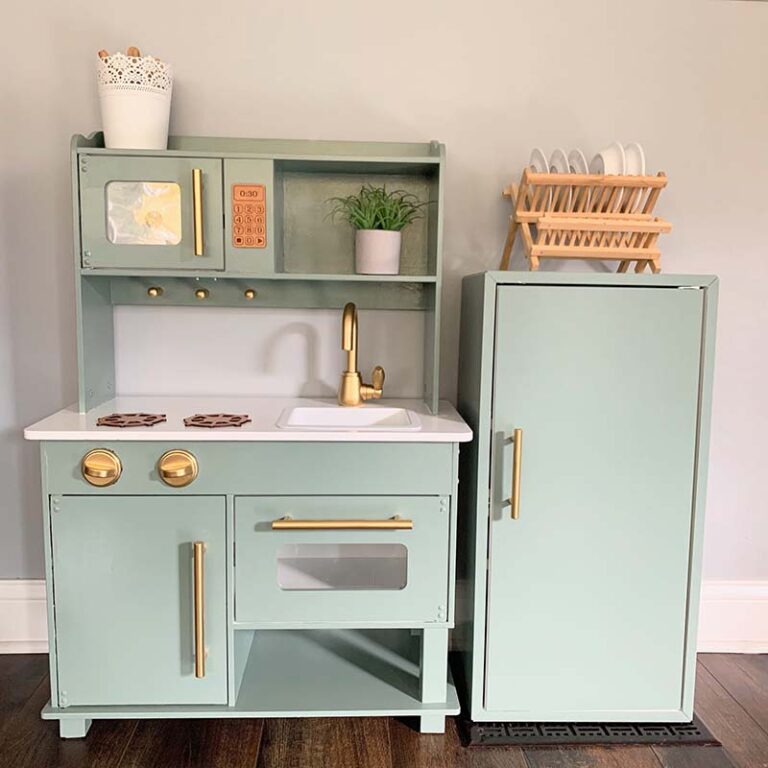 Play Kitchen Makeover