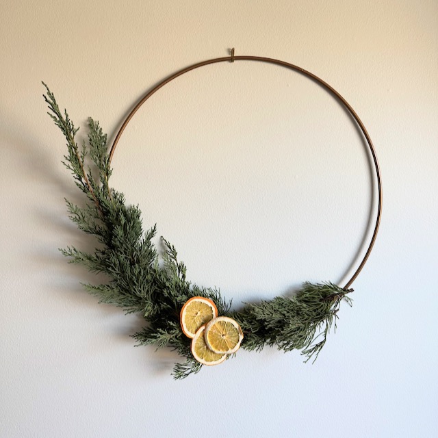 How to Make an Evergreen Wreath